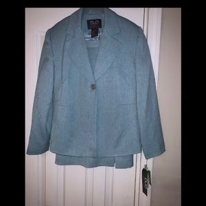 NWT, Clio Jacket & Skirt Suit, Size 6 Petite
